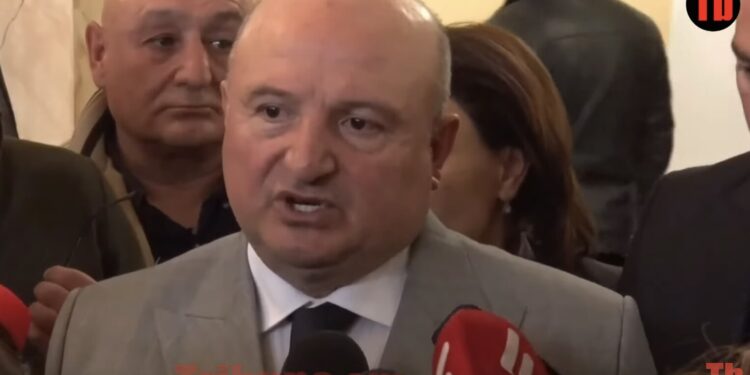 Ո՞վ էր ուզում ինձ հաշտեցնել Մարտուն Գրիգորյանի հետ, իմ պրոբլեմը ադրբեջանցիների հետ է. տեսանյութ