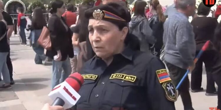 Հերի՛ք ա կզեք.եթե Անդրանիկ Քոչարյանը քնած ա, թող արթնանա, իրանց աթոռ ա պետք, ոչ ՀՀ-ն ա պետք, ոչ մենք. տեսանյութ