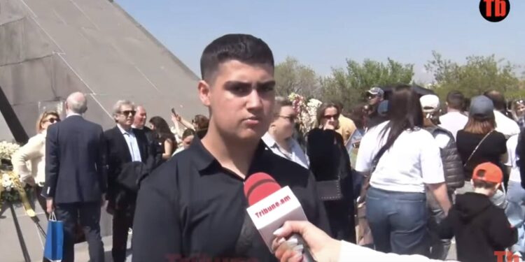 15-ամյա տղան ցնցեց Ծիծեռնակաբերդում, մաստեր կլաս ցույց տվեց, մարդիկ լսում ու արտասվում էին