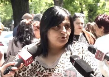 Ինչքա՞ն գումար ա պետք, որ հագենան, Ալեքսանյան Սամվելը կարում ա իրավաբաններին վճարի, մենք փող չունենք. տեսանյութ