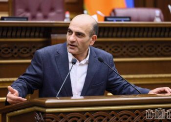 «Կառավարության ծրագրի 2024 թ. կատարողականի զեկույցն ամփոփ կարելի է անվանել «ասֆալտ փռելու և ասֆալտին փռելու» մասին կրկնվող տեքստերի ամփոփագիր». Թադևոս Ավետիսյան