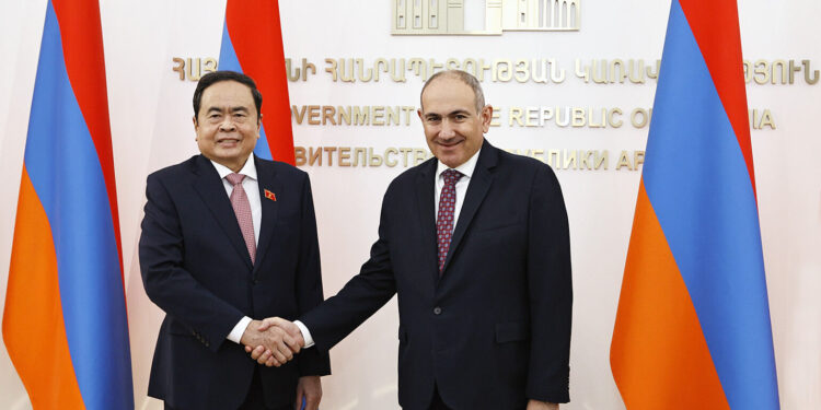 Փաշինյանը Վիետնամի ԱԺ նախագահի հետ քննարկել է տարածաշրջանային նշանակության մի շարք հարցեր