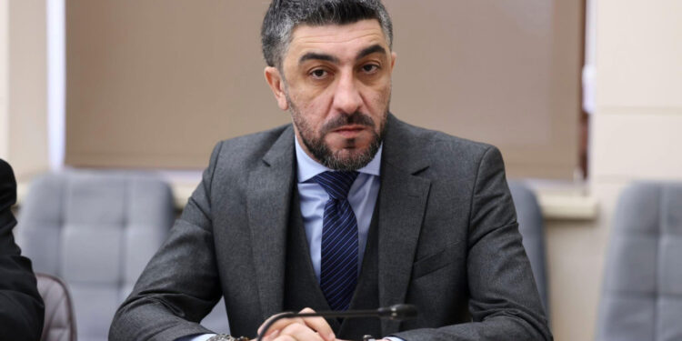 Վիլեն Գաբրիելյանը վայր է դնում մանդատը