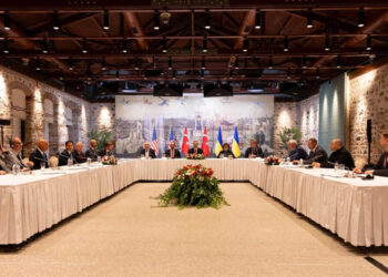Ստամբուլում սկսվել են Թուրքիայի, ԱՄՆ-ի և Ուկրաինայի միջև եռակողմ բանակցությունները