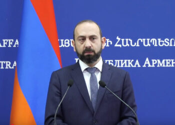 «Եթե Ադրբեջանը մտահոգ է՝ ՀՀ Սահմանադրությունն ունի տարածքային պահանջներ, կասկածները փարատելու ճանապարհը խաղաղության պայմանագրի ստորագրումն է, ոչ թե՝ չստորագրումը». Միրզոյան
