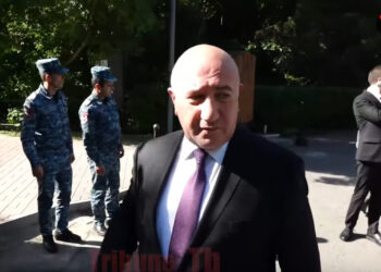 Ինչպե՞ս է ՊՆ փոխնախարարն ընկալում Եռատոնը, Շուշիի ազատագրումը. տեսանյութ