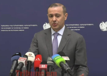 Կրակում են ադրբեջանցիները, սա՞ է ձեր խաղաղությունը. լրագրողը՝ ԱԽՔ-ին. տեսանյութ