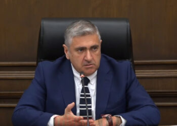 Ես զագսի վարիչ չեմ, խոհանոցային բամբասանքի մակարդակ է․ Խաչատրյան. տեսանյութ