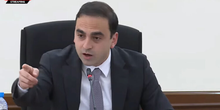 Հողի գողը գո՞ղ չի, ինչ-որ տարածք քեզնով անելն առողջ մտածելակերպ չի․ Ավինյան. տեսանյութ