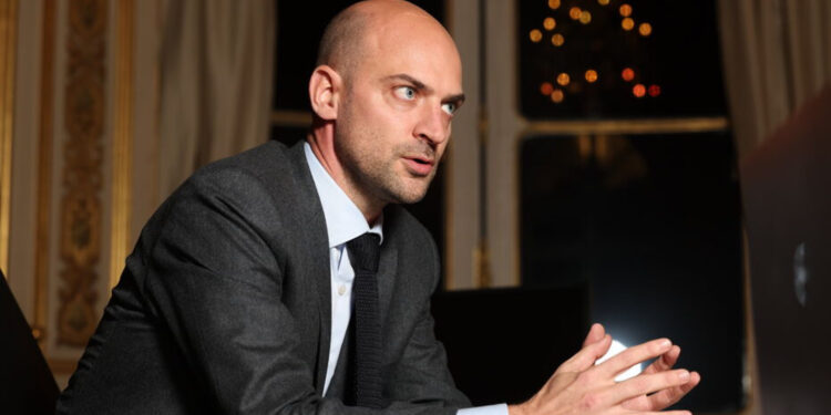 «Պետք է պատրաստվենք ջախջախիչ պատժամիջոցների ընդլայնմանը, որոնք կարող են վերջնականապես խեղդել Ռուսաստանի տնտեսությունը». Ֆրանսիայի ԱԳ նախարար