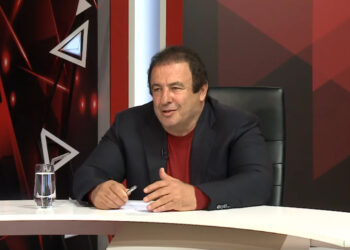 «Եթե մասնակցեմ ընտրություններին, մասնակցելու եմ մի ծրագրով, որը կոչվում է «Առաջարկ Հայաստանին», որի նպատակն է համախմբել լավագույն մասնագետներին, ունենալ համազգային, վերկուսակցական արժեքներ». Գագիկ Ծառուկյան