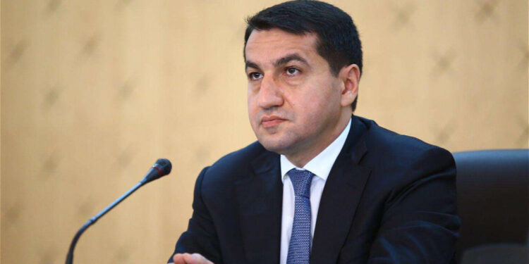 «Կան բաց հարցեր, որոնք համաձայնեցված չեն ՀՀ-ի հետ, բայց դե ֆակտո կարելի է ասել, որ տարածաշրջանում խաղաղություն է տիրում»․ Ալիևի օգնական