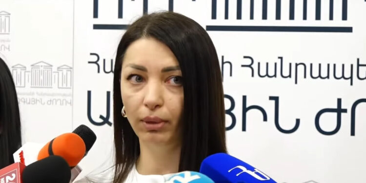 Վզներդ կկտրեմ չի ասել, վարչապետն ասել ա՝ ստեղս եք հասցրել. Հասմիկ Հակոբյան. տեսանյութ