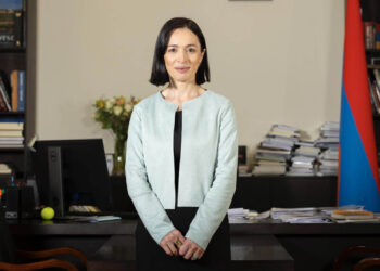 «Համարձակ գնացեք առաջ՝ ձեր երազանքների ու նպատակների հետևից»․ ԿԳՄՍ նախարարի ուղերձը՝ Վերջին դասի կապակցությամբ