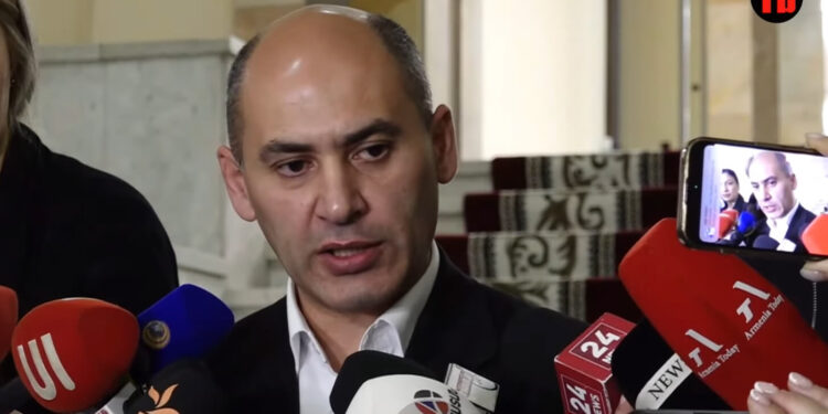 Մանդատ են գողացել, ՔՊ-ն չի մարսել Գյումրիի կատարվածը, էդ մարդու վրա պիտի լինի դավաճանի պիտակ. Մարտուն Գրիգորյան. տեսանյութ