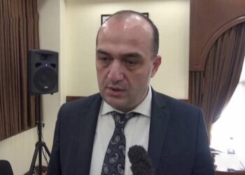 Հայր ու որդի՝ մեղադրյալ․ «Հրապարակ»