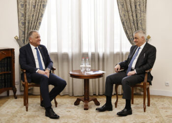 Մհեր Գրիգորյանն ու Վասիլիս Մարագոսը քննարկել են ՀՀ-ԵՄ հարաբերությունների օրակարգային հարցեր