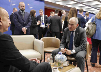 Իշխանությունների զիջողականության թեթևությունն ու ադրբեջանական պահանջների աճող ծանրությունը. «Փաստ»