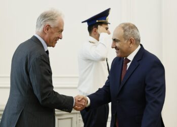 Փաշինյանը Գերտ Յան Կուպմանի հետ քննարկել է Հայաստան-Ադրբեջան խաղաղության գործընթացին առնչվող հարցեր