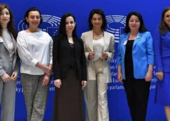 ՔՊ-ական կանայք թեժ մրցակցության մեջ են. «Հրապարակ»