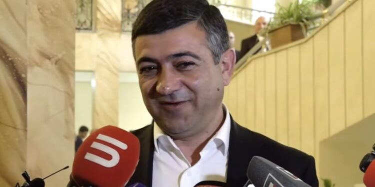 Կոնյակ-բանբաներկով չեմ եկել. Սարիկին շատ վրա չտաք. Վարդան Ղուկասյանի պադերժկան՝ ՔՊ-ին. տեսանյութ