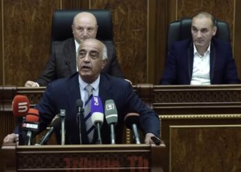 3 փամփուշտ իր վրա վերցրեց, ընկե՛ր Մանուկյան, ուր գնում ես, փորձանքի առաջ ես կանգնում. Ղուկասյան. տեսանյութ