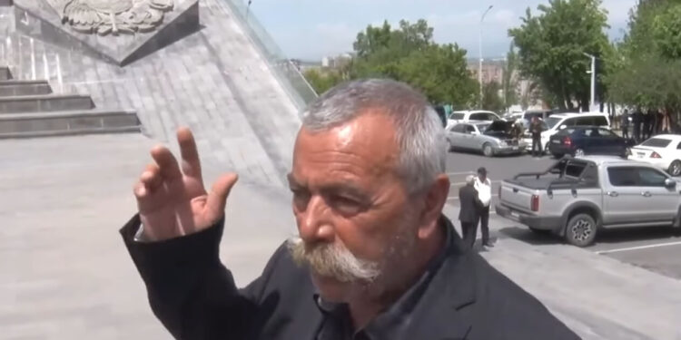 Իմ անունը Շռամ ա, ես ոչ մեկից չեմ վախեցել, երբ թափթփուկները վերանան, Արցախը հետ կբերենք. տեսանյութ