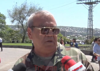 Ղալա՛թ են անում, մենք Շուշիի համար կյանք ենք տվել. ծախեցին՝ կնգա համար ջիպ առավ. սյունեցի. տեսանյութ