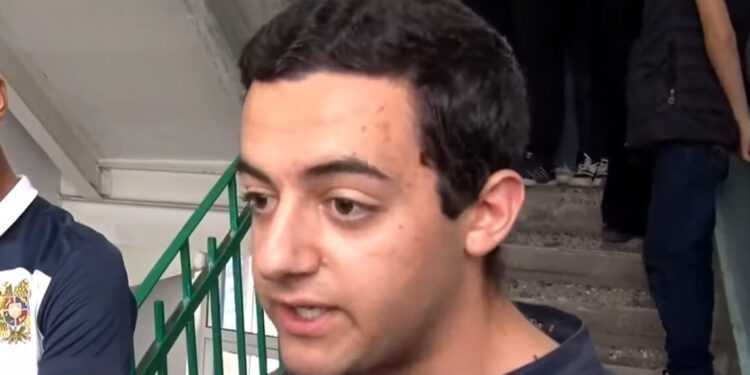 Էդ կինն ընենց ա գոռացել, մենք ենք վախեցել, դպրոցում քաոս էր, կրիմինալը էն խոսքը չի. աշակերտ. տեսանյութ