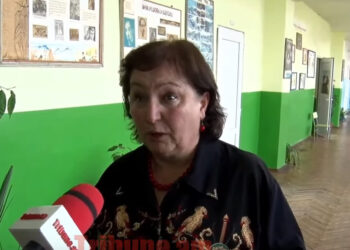 Խաղում են իմ հեղինակության հետ, ջարդեցին գրատախտակ շահելու երազանքս. պատմության ուսուցիչ. տեսանյութ