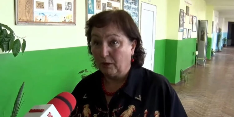 Խաղում են իմ հեղինակության հետ, ջարդեցին գրատախտակ շահելու երազանքս. պատմության ուսուցիչ. տեսանյութ