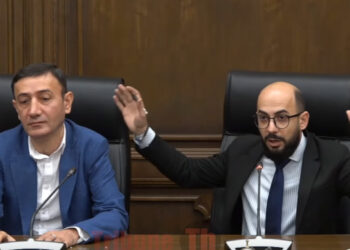 Չխառնե’ք անունները, Լևոն Քոչարյանը տվել է սեռական բնույթի հայհոյանք, որին եղել է պատասխան. տեսանյութ