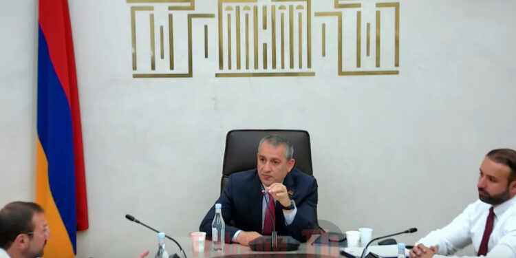 Մեծ ընդվզում կա. Պապիկյանն եկել է ԱԺ, փողով բանակից ազատվելու նախագծի քննարկումն այսօր չի լինի. տեսանյութ