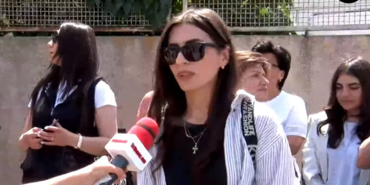 Երեխաներին բերել ենք էքսկուրսիայի, որ արժևորեն Արամ Մանուկյանին, Դրո, Նժդեհ. ուսուցչուհի. տեսանյութ