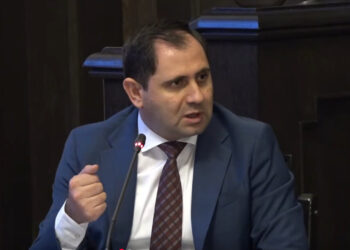 «Շատ ծնողներ իրենց երեխաներին զրկում են ՀՀ քաղաքացիությունից, որ չծառայեն բանակում». Սուրեն Պապիկյան