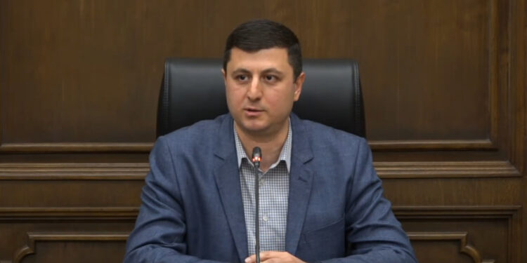 Քֆուրներ, ռազբորկաներ ավելի շատ են քննարկվում, քան այն, ինչ սպառնում է ՀՀ-ին. տեսանյութ