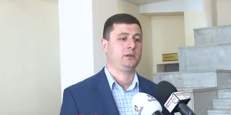 Մարդ, ով պատրաստ է կյանքը տալ հայրենիքին, դարձավ երկրորդական․ Տիգրան Աբրահամյան. տեսանյութ