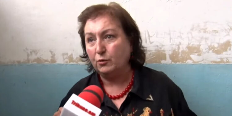 Ծամոն եմ ծամում դասին, դա ունի հիգիենիկ նշանակություն, ստոմատոլոգներն են ասում. ուսուցչուհի. տեսանյութ