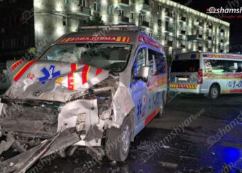 Երևանում բախվել են շտապօգնության ավտոմեքենան ու «Range Rover»-ը. կան տուժածներ