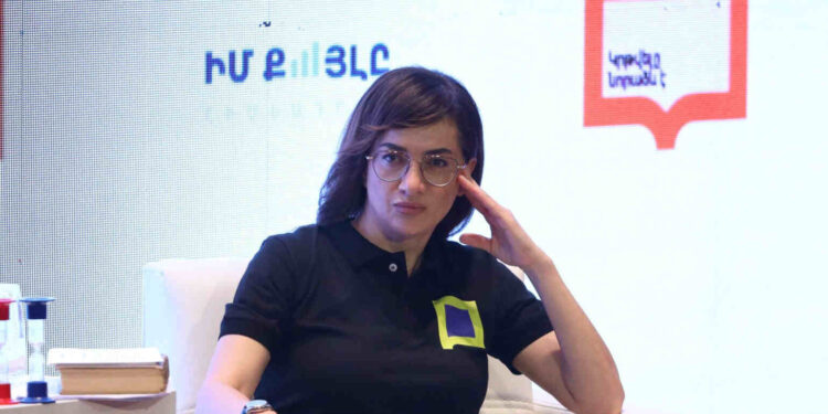 Ավելի քան 105 մլն դրամ եկամուտ, 3 մեքենա, 44 մլն դրամ վարկային պարտավորություն. ի՞նչ է հայտարարագրել Աննա Հակոբյանը