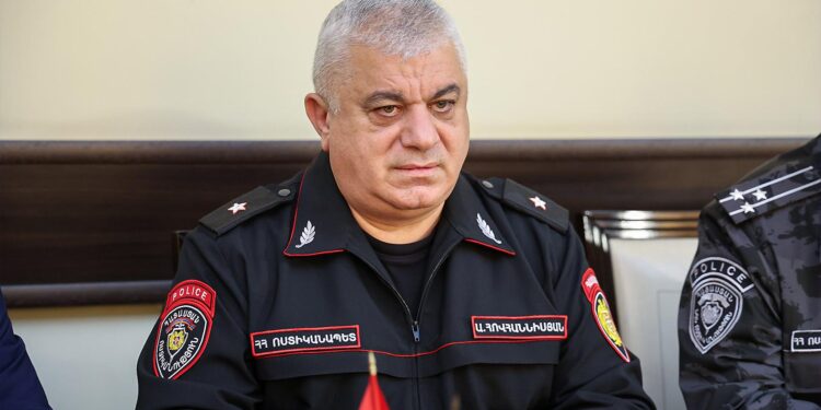 Փաշինյանը ՀՀ ոստիկանապետին ասել է ազատման դիմում գրել