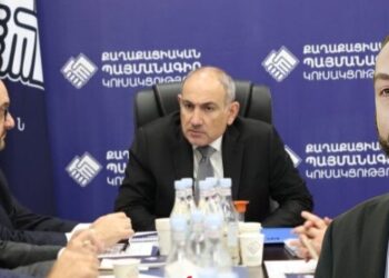 Արարատ Միրզոյանն արտոնյալ է ՔՊ թիմում, բայց հետ քաշված. «Ժողովուրդ»