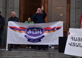 Համախմբվել համազգային պատարագի՝ ի չիք դարձնելով Փաշինյանի հակապետական, հակասահմանադրական ծրագրերը. «Միասին»