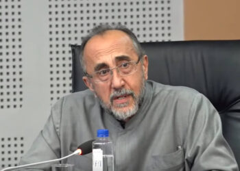 Առաջին տիկին կոչվածն իրեն չի կարող պահել այսպես, եթե պետական ինստիտուտները աշխատում են. Սրբազան. տեսանյութ