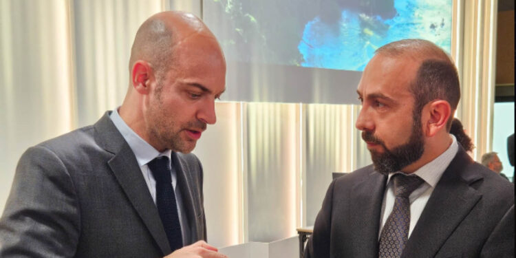 ՄԱԿ-ի համաժողովի շրջանակում հանդիպել են ՀՀ և Ֆրանսիայի ԱԳ նախարարները