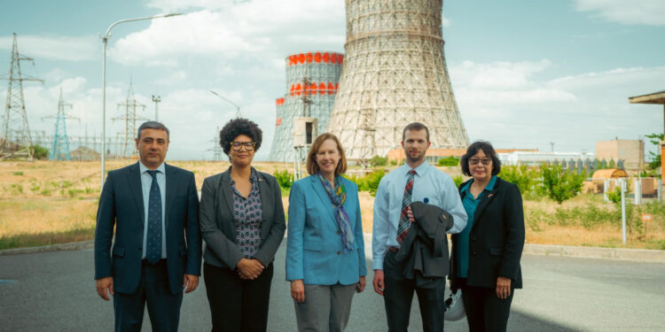 «ԱՄՆ էներգետիկայի դեպարտամենտի և ՀԱԷԿ-ի համագործակցության արդյունքում նորագույն ամերիկյան տեխնոլոգիաների ականատեսն ենք դառնում». ՀՀ-ում ԱՄՆ դեսպան