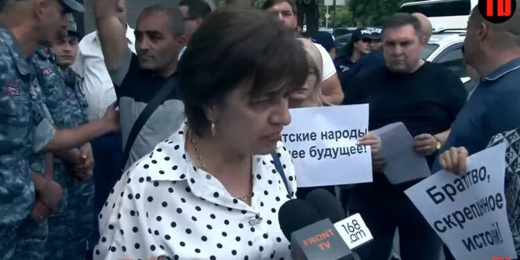 Ռուսները Արցախում մենակ էին, ու՞ր էին եվրոպացիք, երբ Արցախը հանձնում էին. տեսանյութ