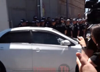 Սամվել Կարապետյանին տեղափոխեցին դատարան. տեսանյութ