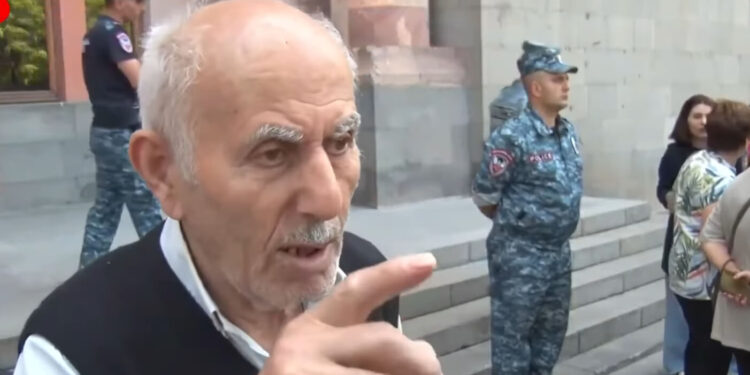 Աղջիկս լացելով ասաց՝ մնաս թուրքերը կսպանեն, եկա, բայց ապրելու իմաստ էլ չունեմ. տեսանյութ