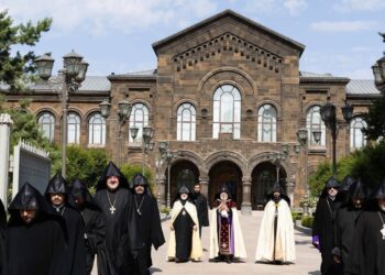 Նիկոլ Փաշինյանն ուղղակիորեն կատարում է թշնամու առաջ ստանձնած պարտավորությունը. ՀայաՔվե